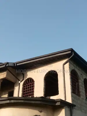 Black Rain Gutter and Down Pipe