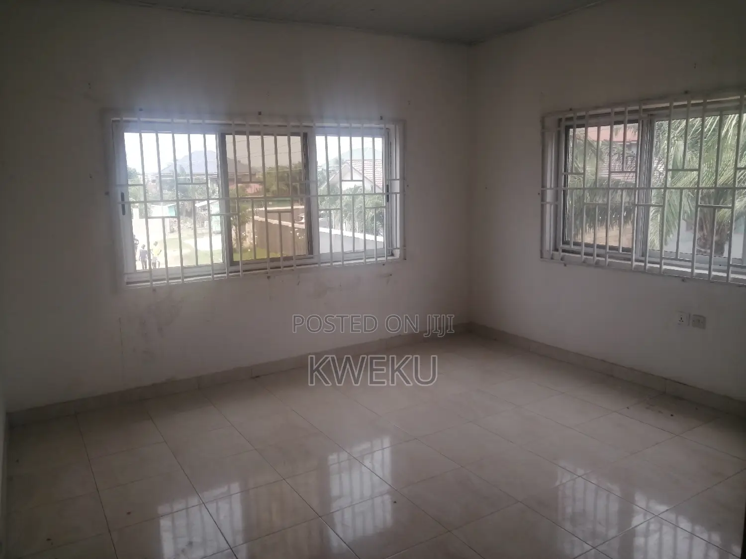 2bdrm Apartment in Comm17, Spintex for rent