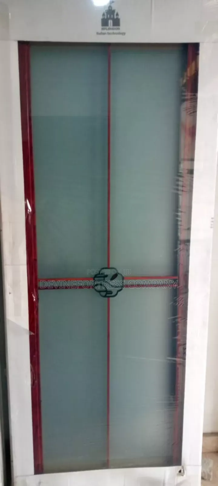 Quality Splendor ** Tinted Bathroom Glass Door