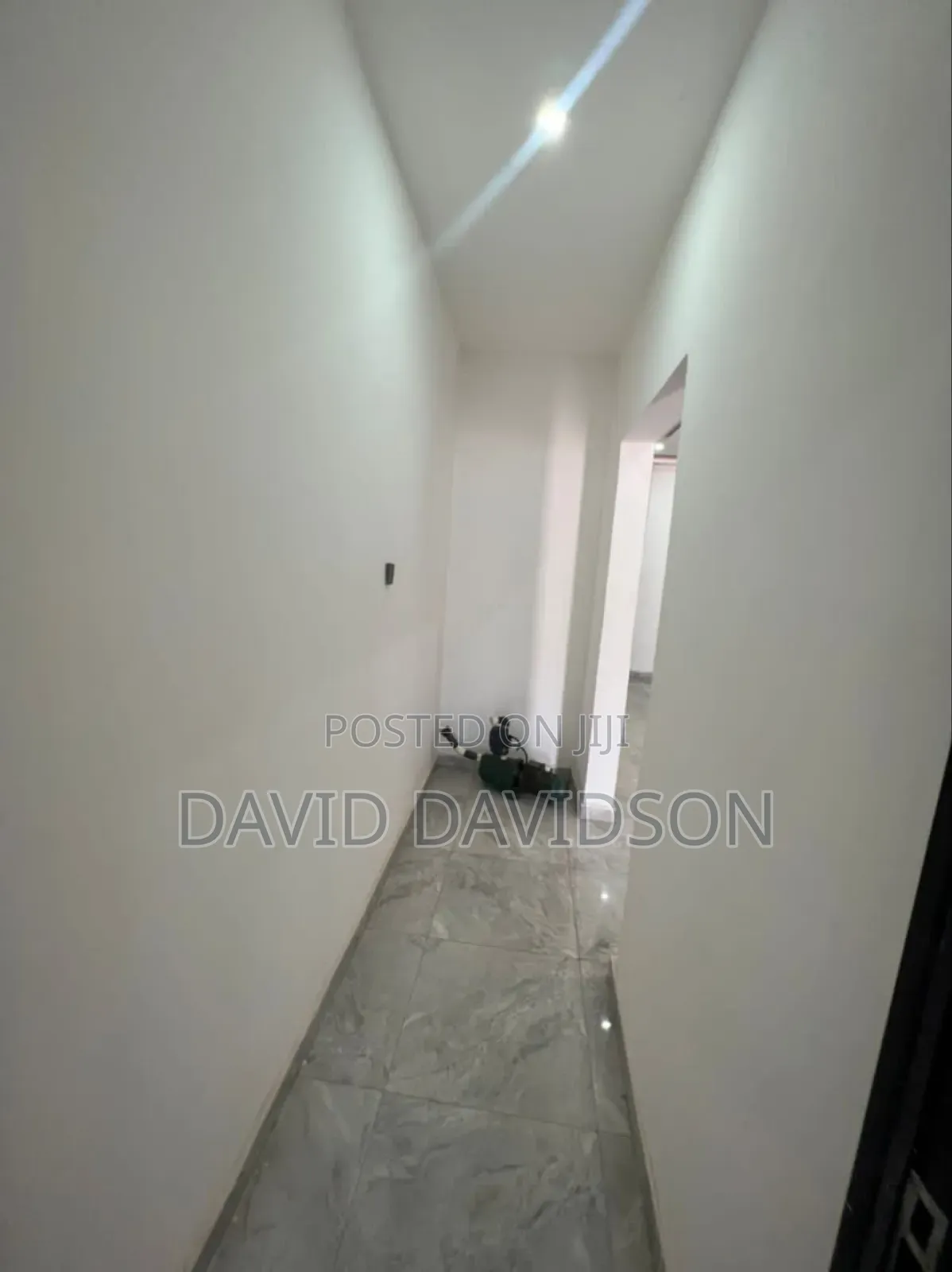 3bdrm House in 3 Bedroom House, Tema Metropolitan for sale