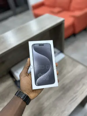 New Apple iPhone 15 Pro Max 256 GB Gold