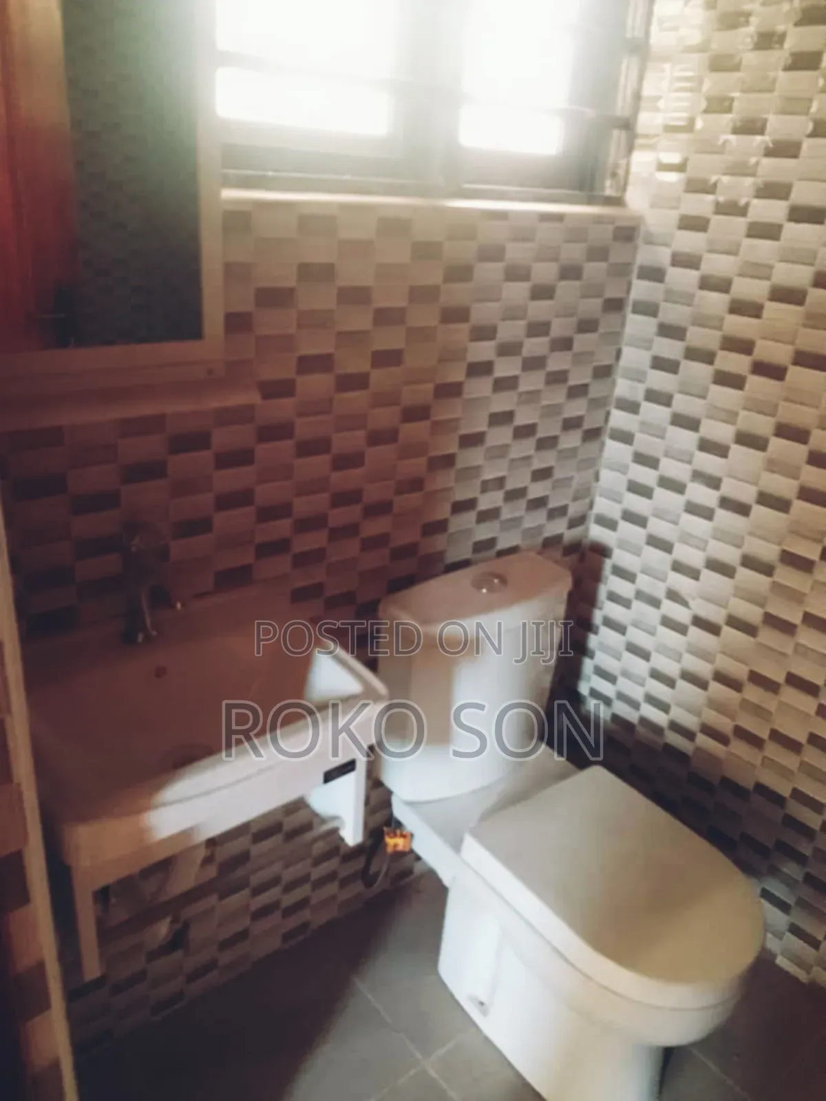 2bdrm Apartment in Dr Roko, Ofankor for rent