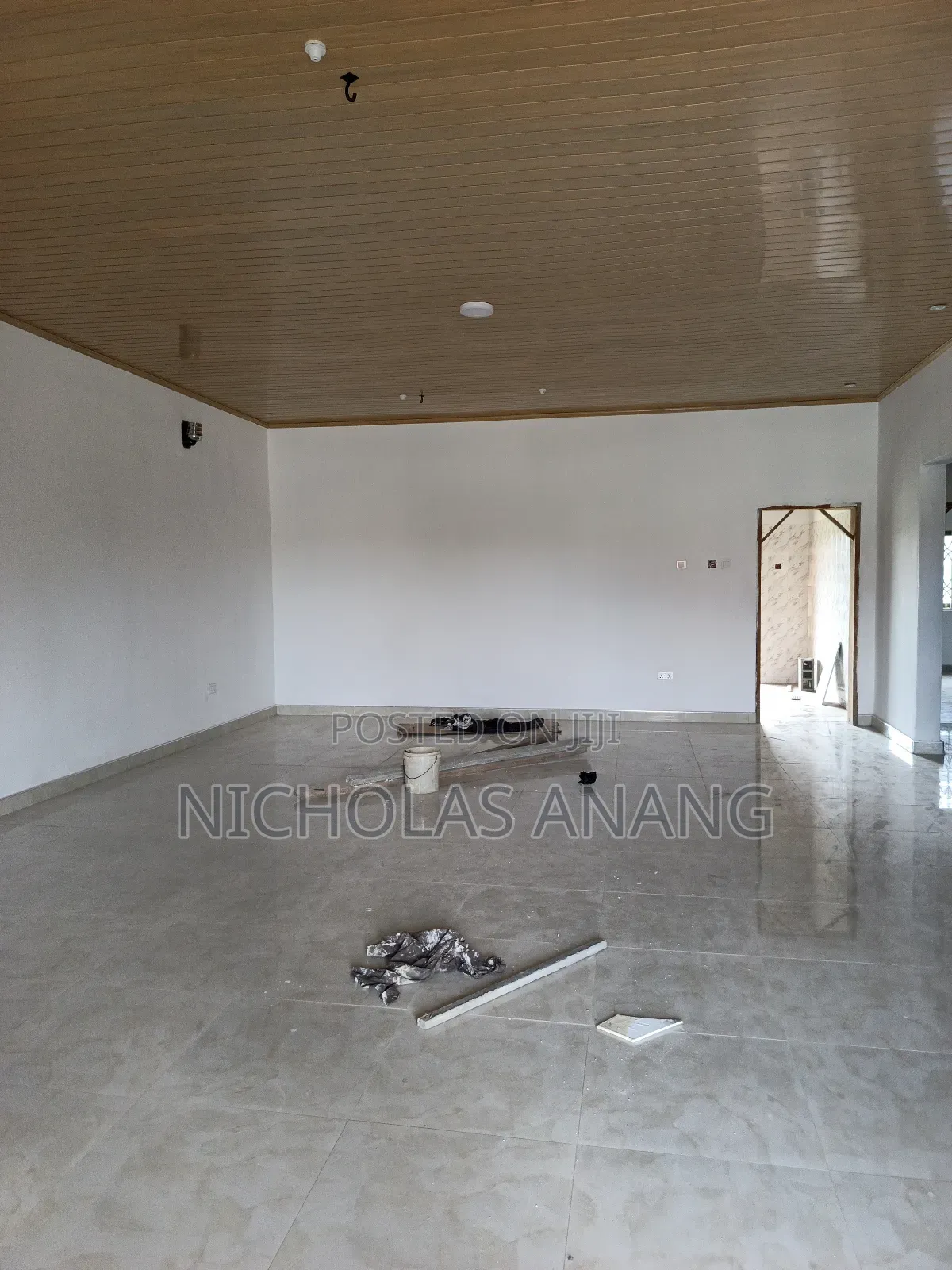 2bdrm Apartment in Dorns Properties, New Town for rent