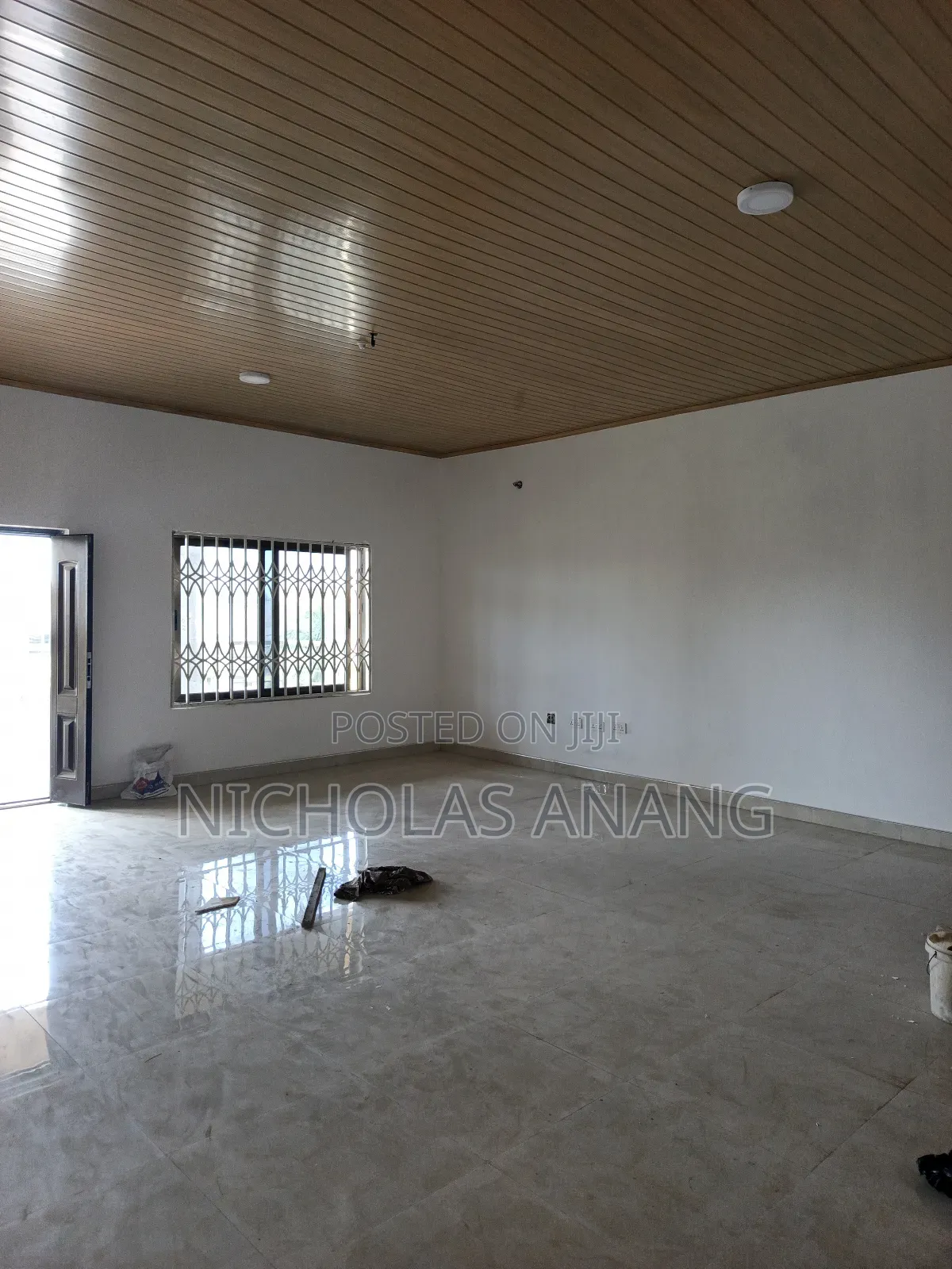 2bdrm Apartment in Dorns Properties, New Town for rent