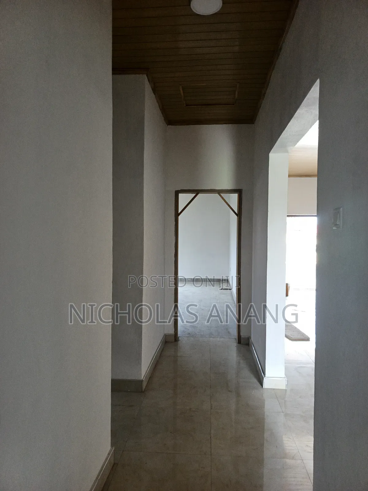 2bdrm Apartment in Dorns Properties, New Town for rent