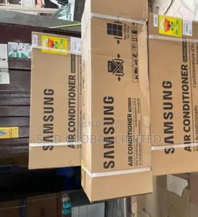 Adorable SAMSUNG-1.5HP-R410-SPLIT-AC-AR12CRHGAWK/AF