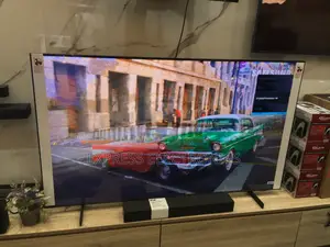 Samsung UHD Smart 65”Cu7000 Slim Television  * 