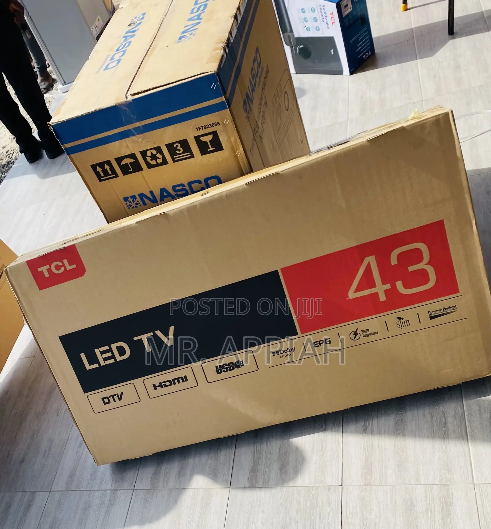 Uniquely TCL 43D3200 43 InchFHD Digital Satellite Tv(Black)