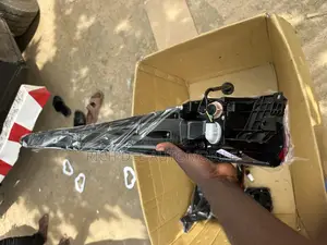 Outlander 2023 Taillight Pair