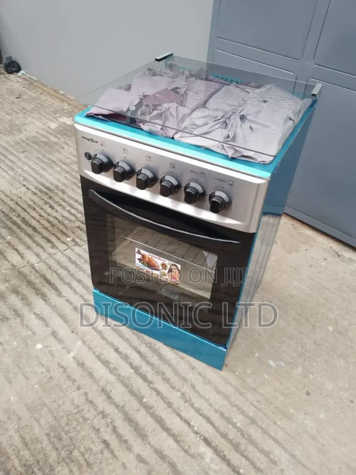 Sunny Walk 55 X 60 Gass Oven With Grill. Auto Ignition