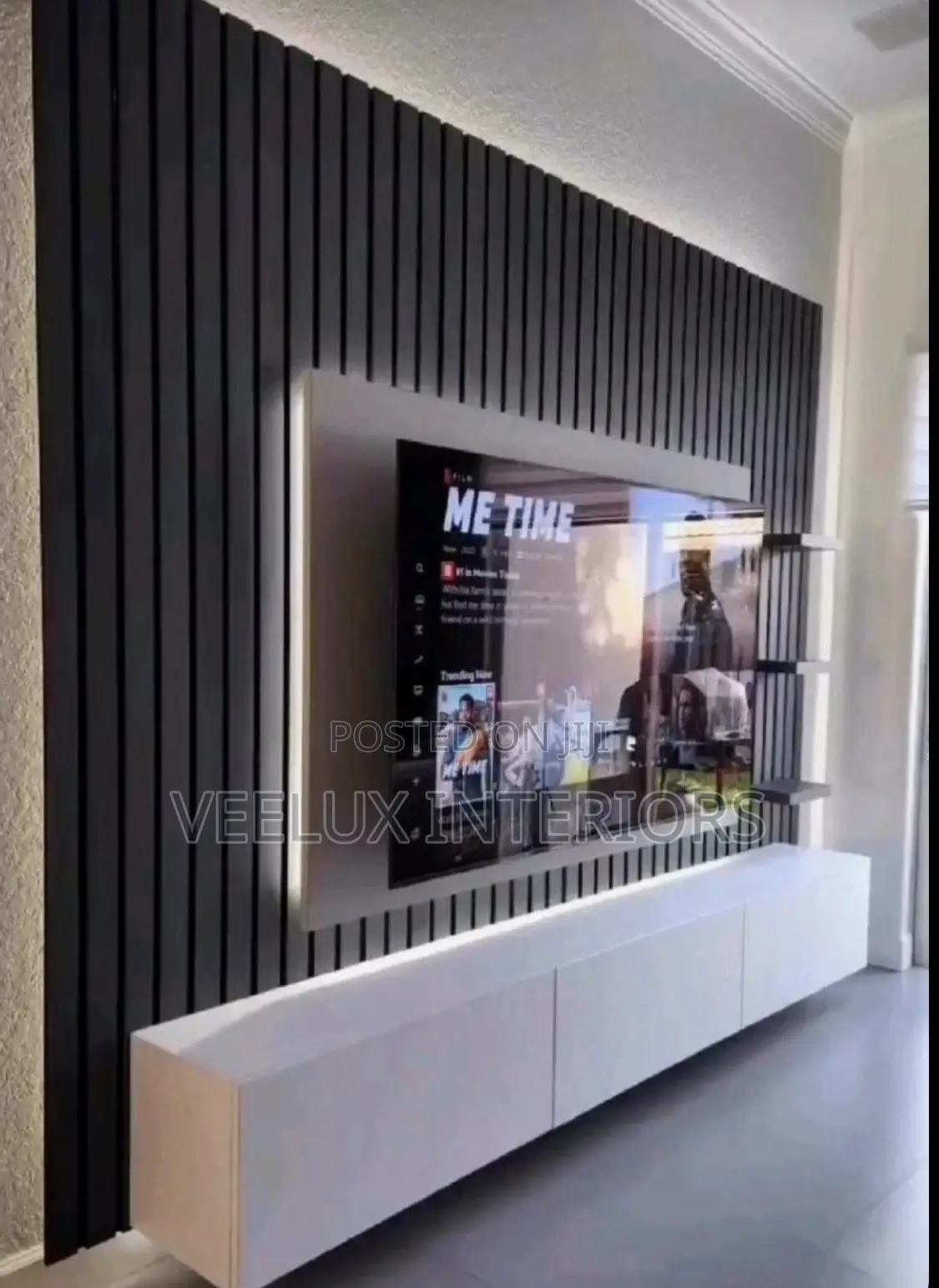 TV Stand With Storage Drawers - Ideal for Compact Spaces