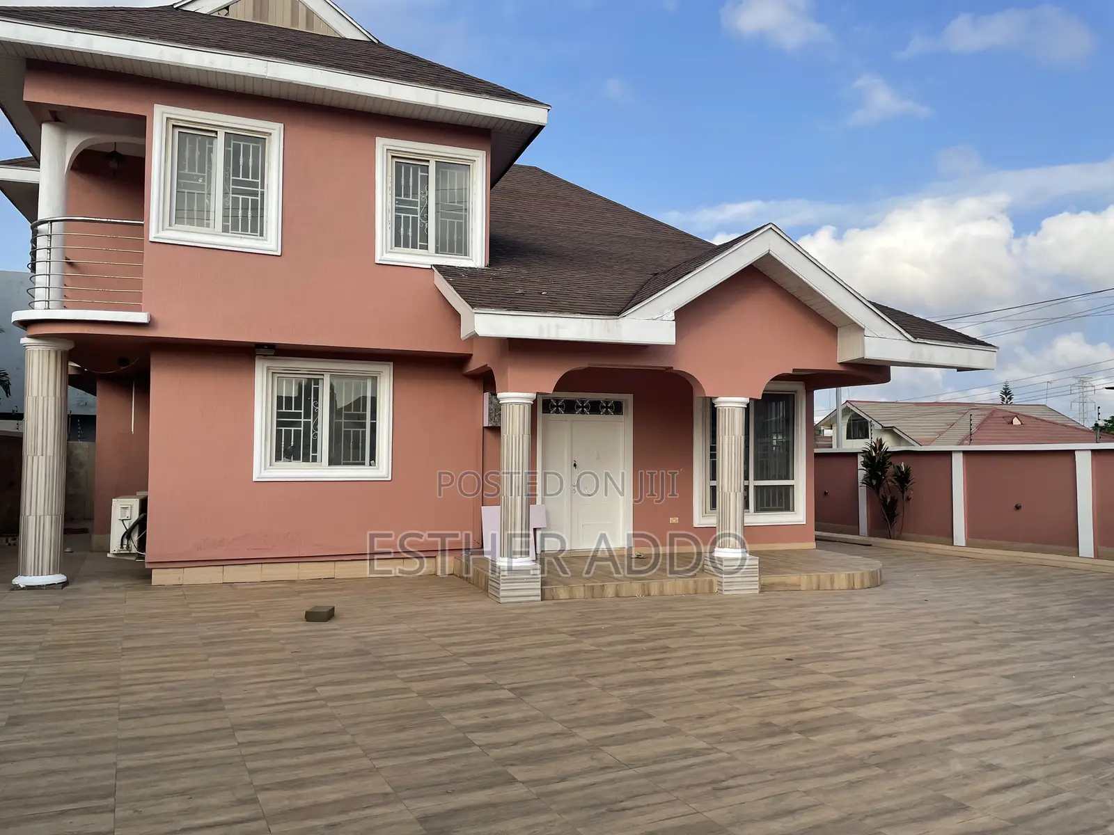 4bdrm Duplex in East Legon for rent