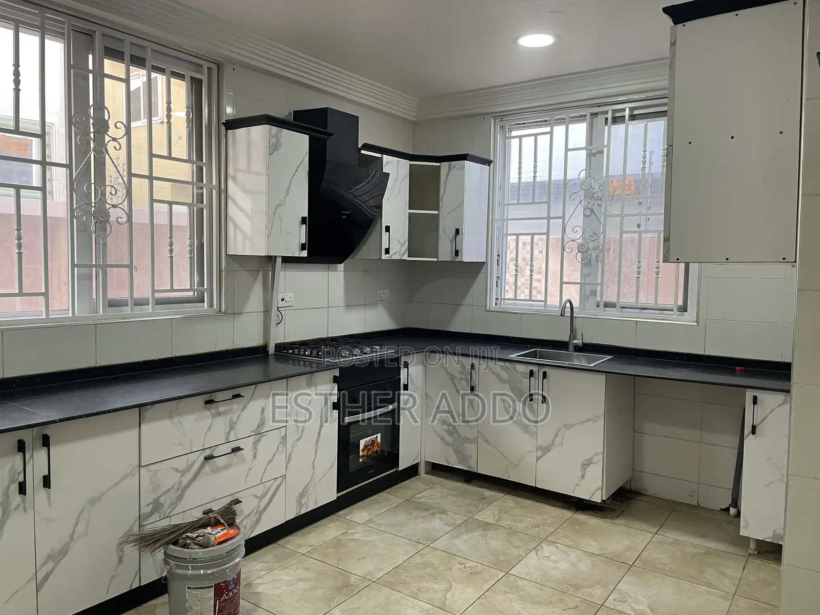 4bdrm Duplex in East Legon for rent