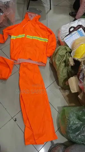 Raincoat (Top & Down)