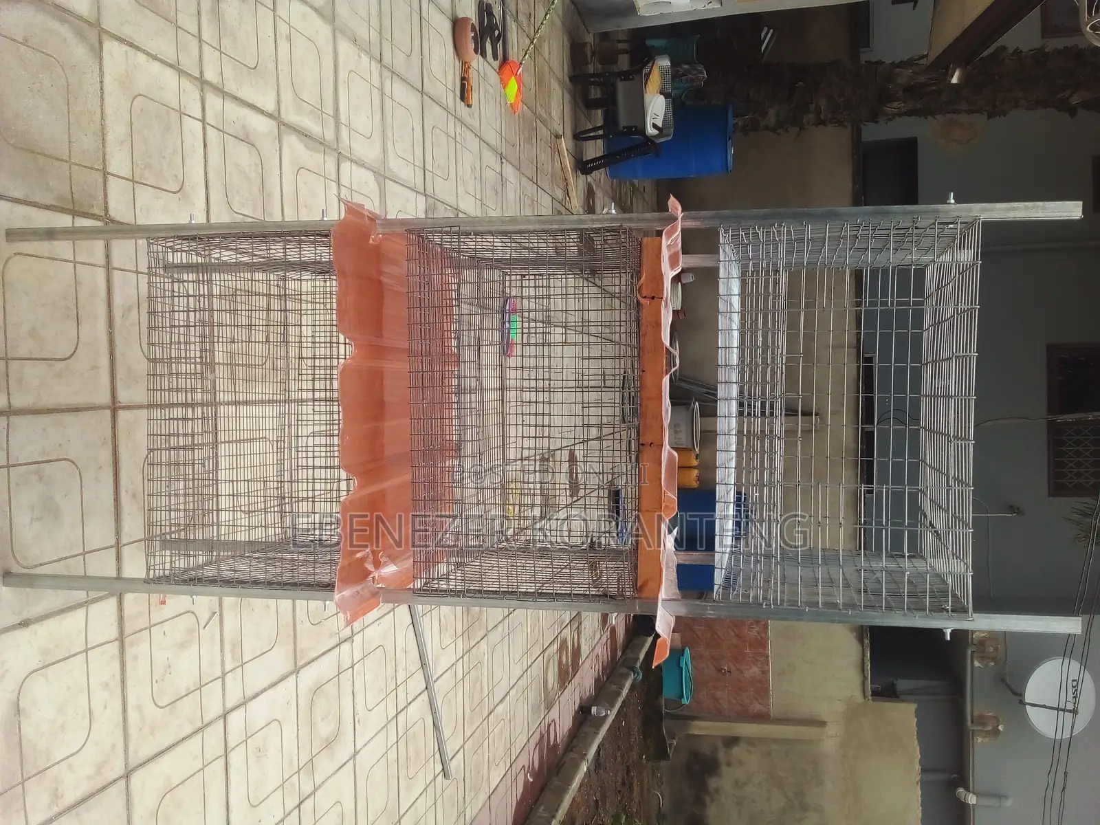 3 Unit Cage With Feeders,Automated Drinkers and Waste Collec