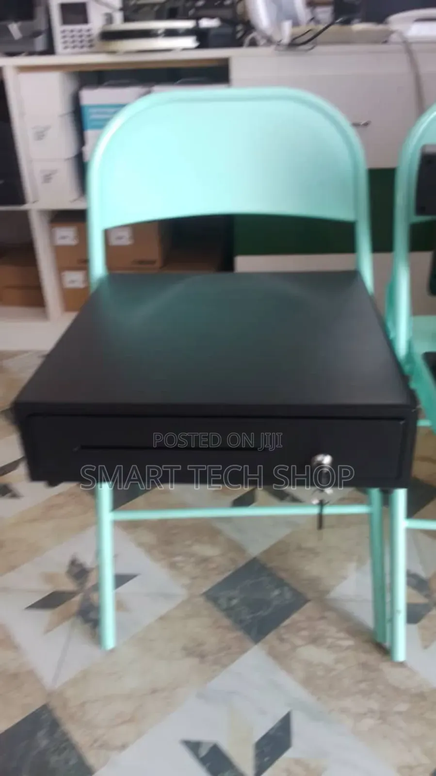 Steel Cashdrawer 12v Auto Open . 4 Notes and 8 Coins