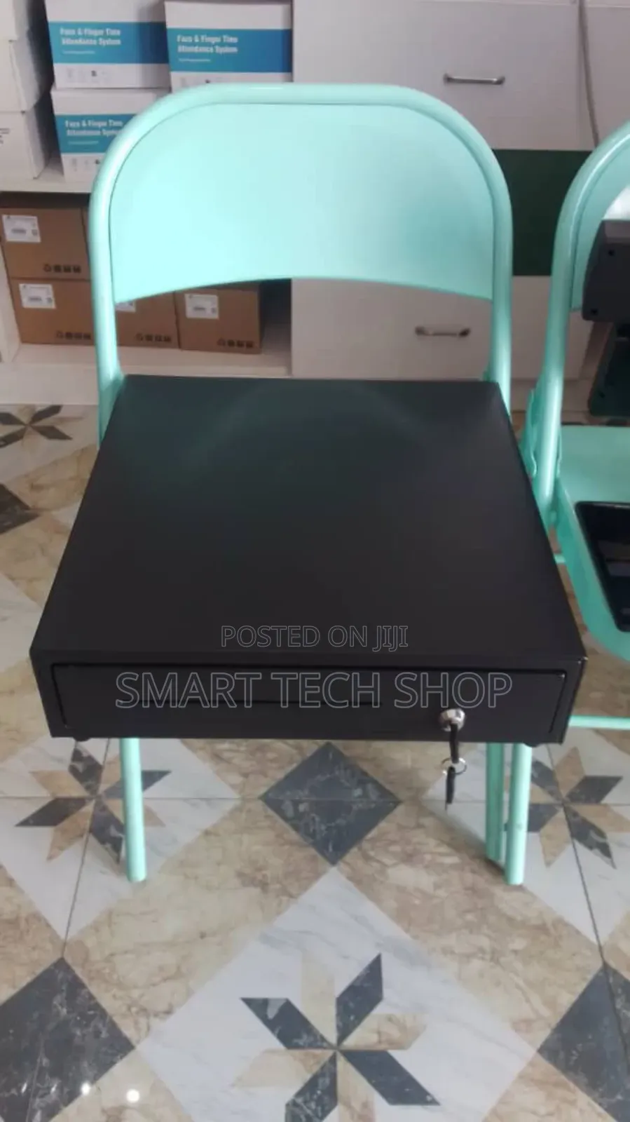 Steel Cashdrawer 12v Auto Open . 4 Notes and 8 Coins
