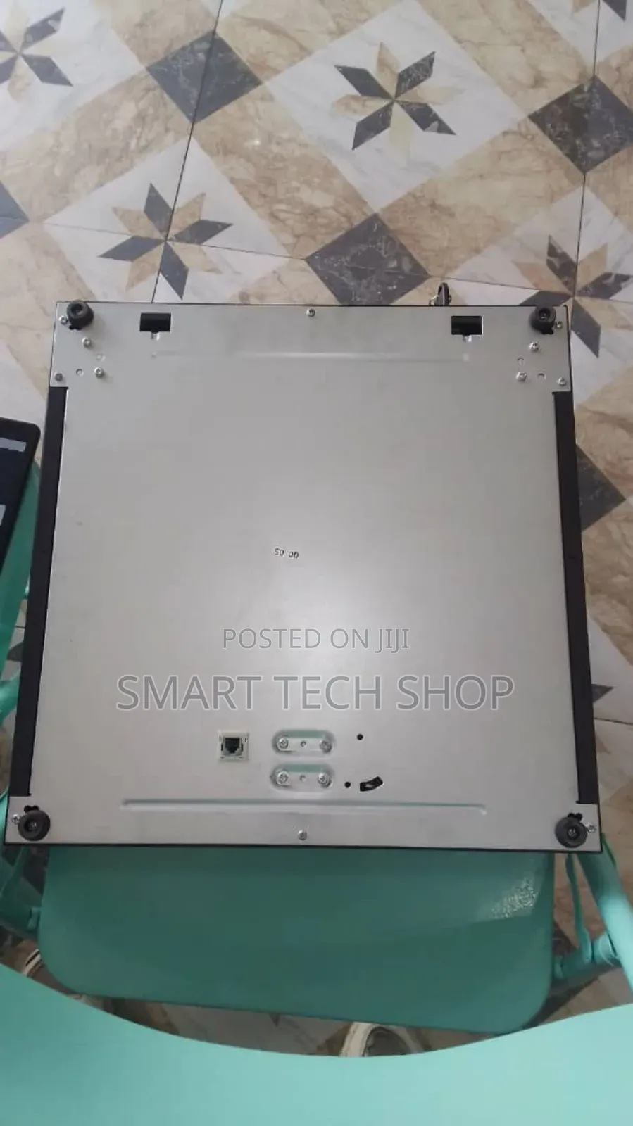 Steel Cashdrawer 12v Auto Open . 4 Notes and 8 Coins