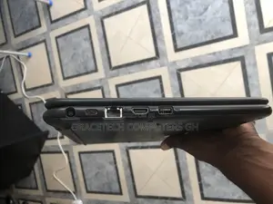Laptop Dell Latitude 3390 8GB Intel Core I5 SSD 256GB