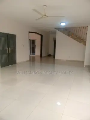 4bdrm Duplex in Community 20 Estate, Spintex for rent