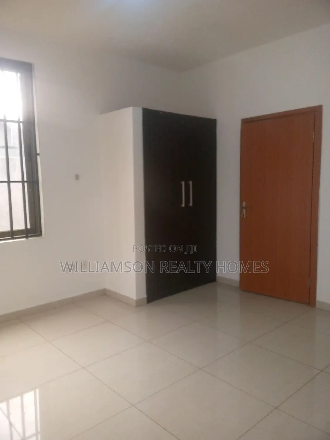 4bdrm Duplex in Community 20 Estate, Spintex for rent