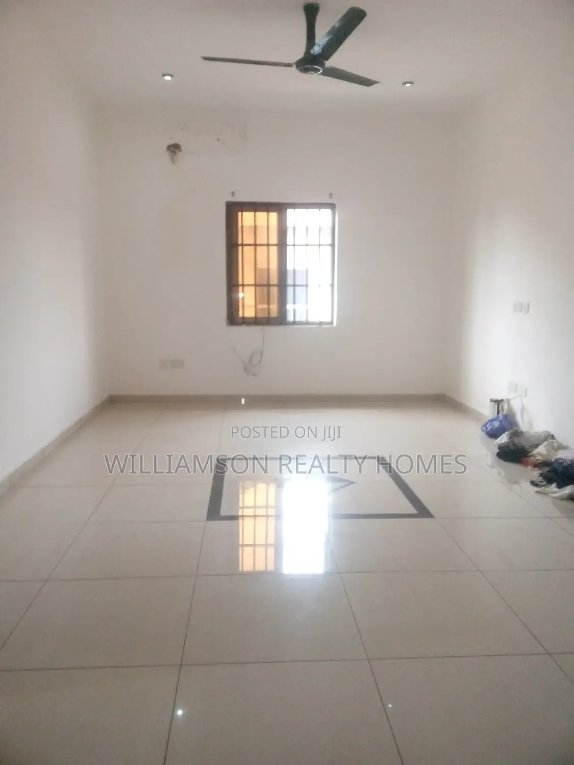 4bdrm Duplex in Community 20 Estate, Spintex for rent