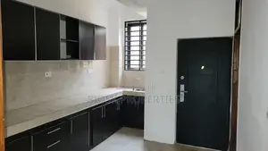 2bdrm Apartment in Biosk Properties, Malejor for rent