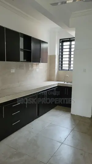 2bdrm Apartment in Biosk Properties, Malejor for rent