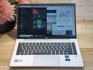 New Laptop HP ProBook 440 G9 8GB Intel Core I7 SSD 512GB