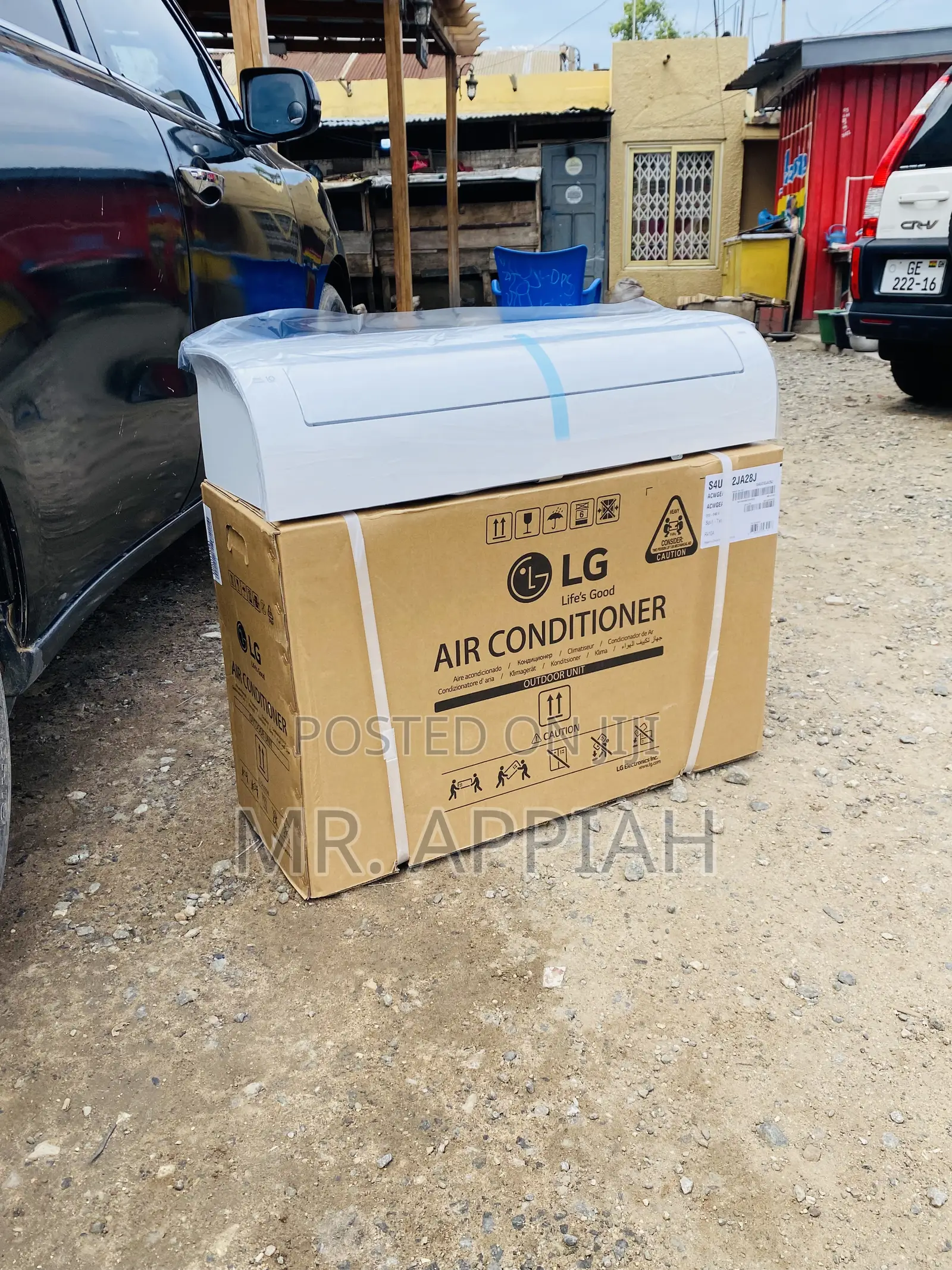 Latest LG 1.5hp Dual Inverter Electric Air Conditioner.