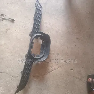 Corolla 2020 Top Grille
