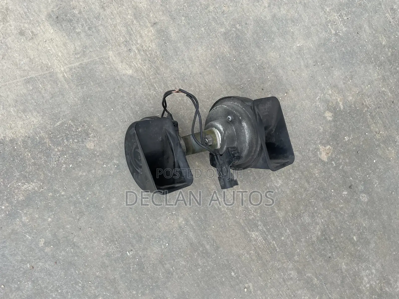 Steering Horn Available