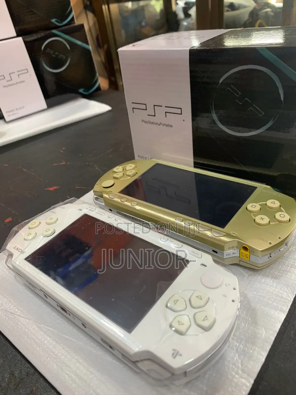 New PSP 3000 20 Free Installed Games Not in Box