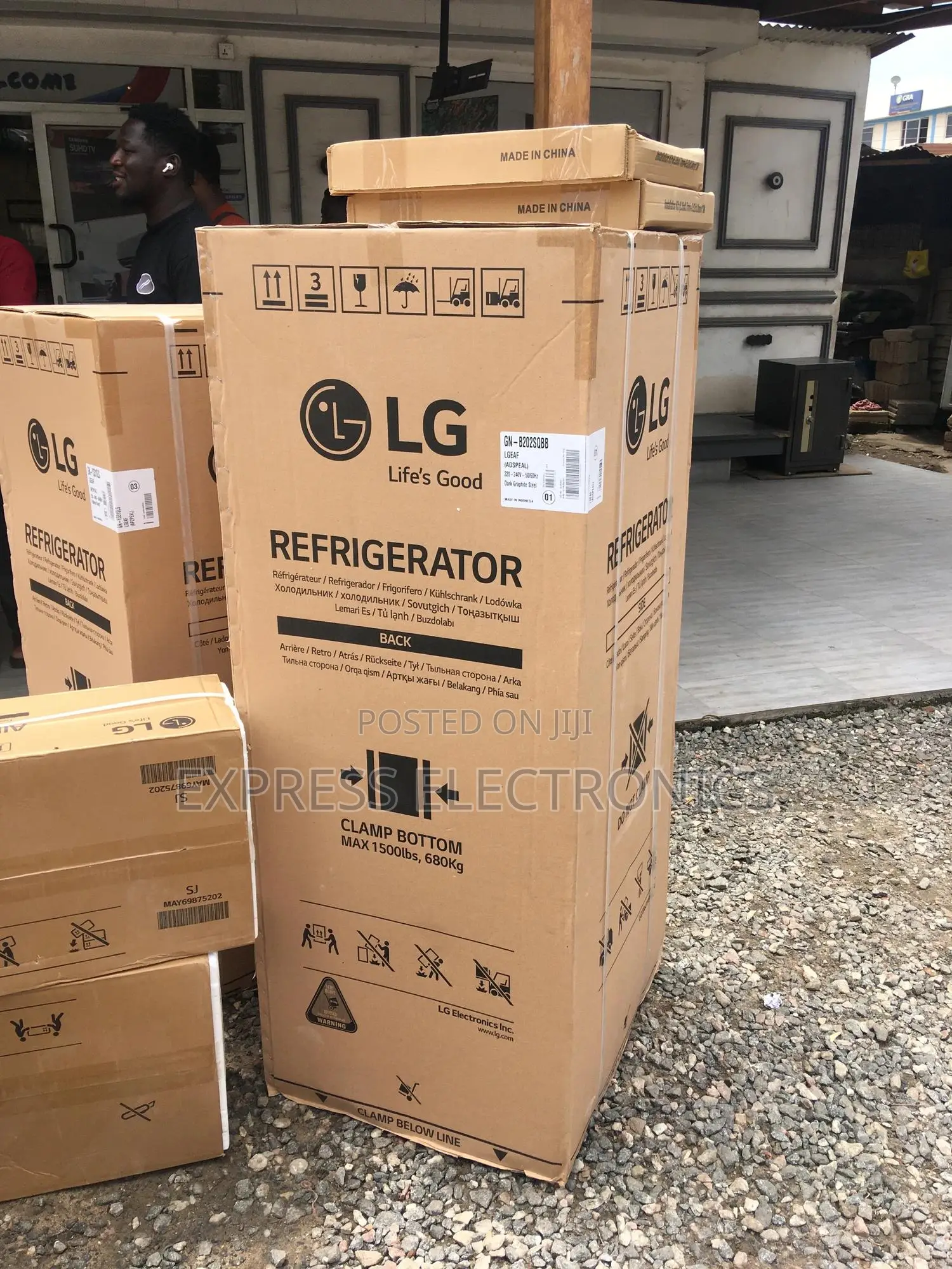 Zealous Sleek LG Fridge GN-B202SQBB —Double Door