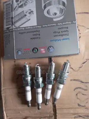 Chevrolet Spark 2012 Spark Plugs Original