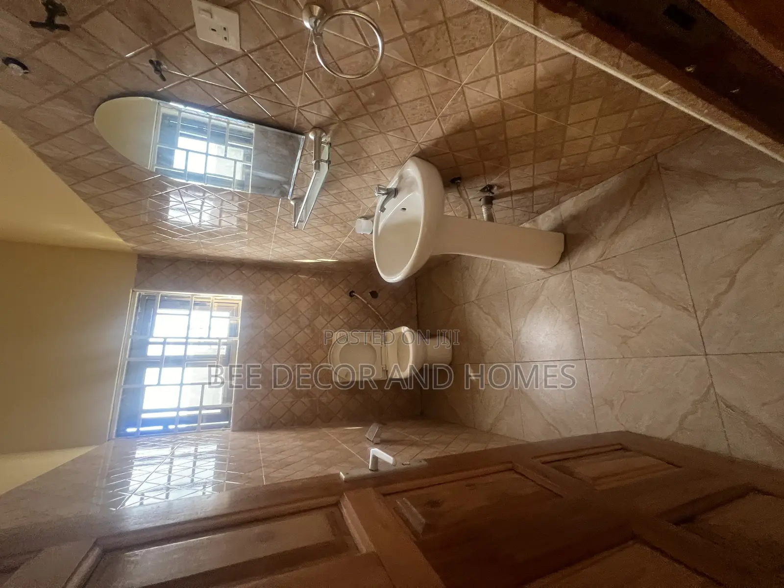 3bdrm Apartment in Oyarifa Ghana Flag, Accra Metropolitan for rent