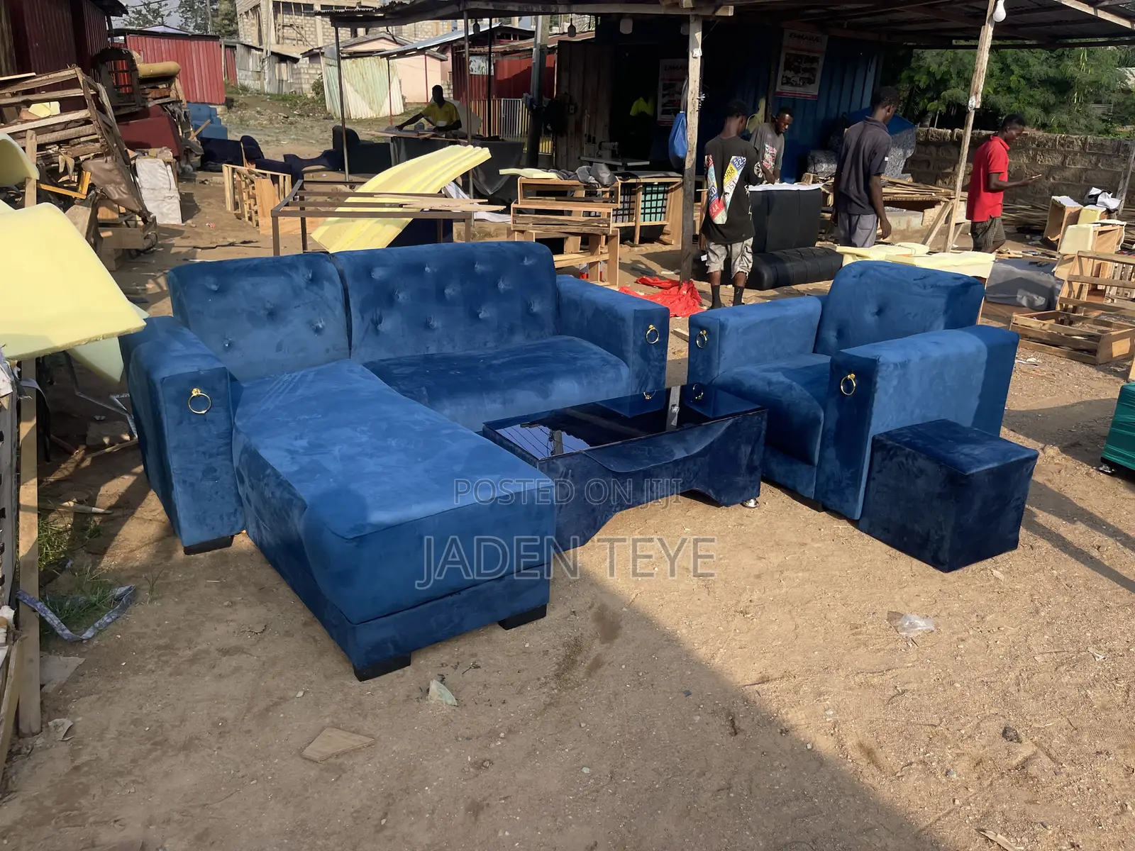 Blu L Sharp Sofa Set