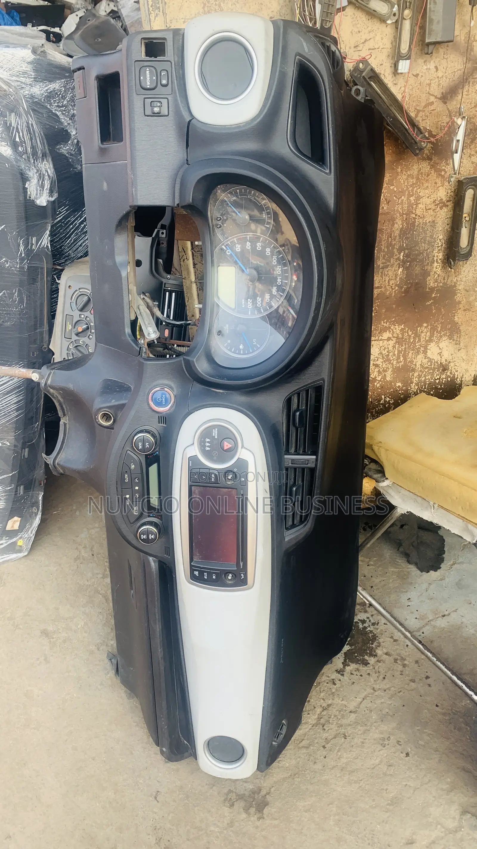 Toyota Yaris 2013 Dashboard