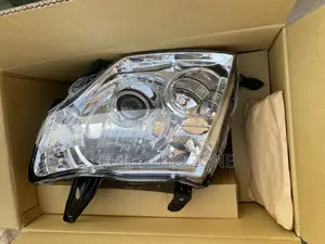 Mitsubishi Pajero Headlight Depo
