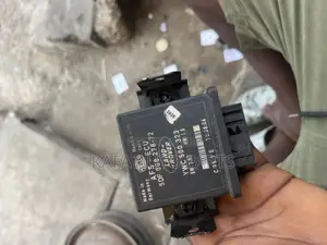 Range Rover Sports Headlight Charger Available