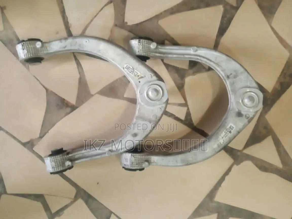 Range Rover Sport Upper Arm