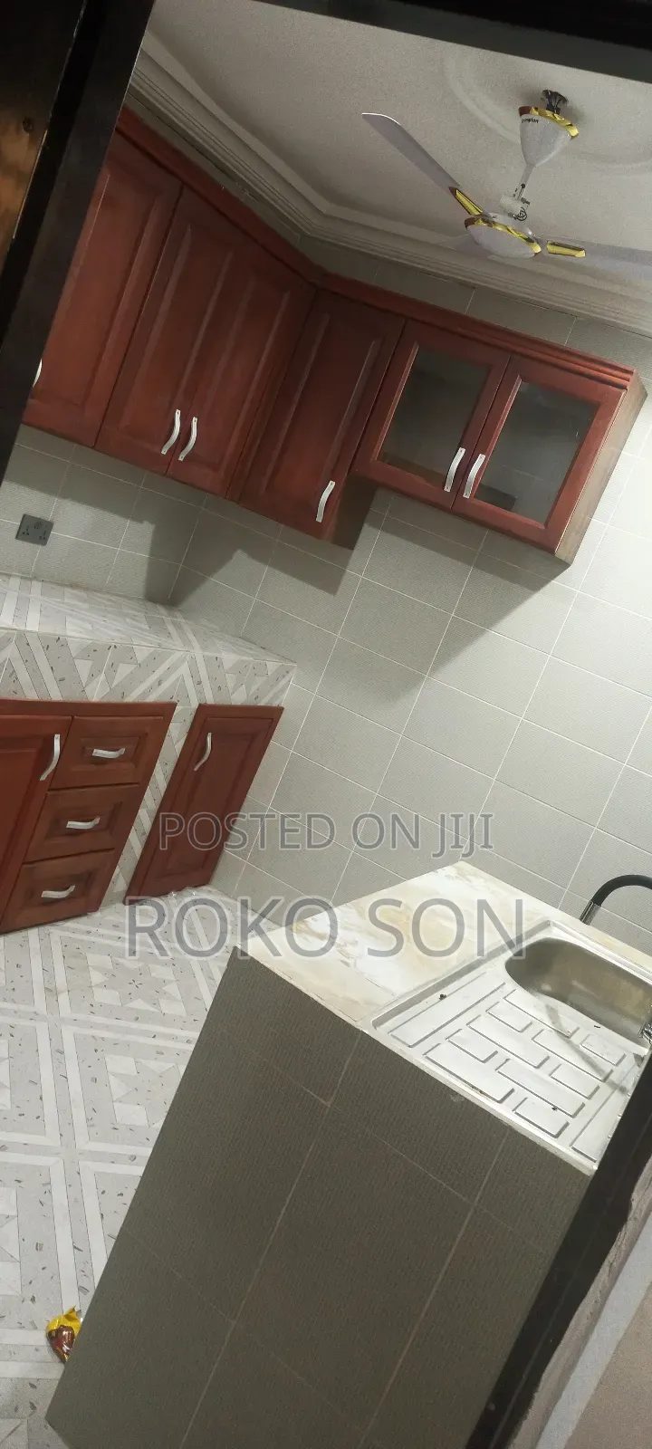 2bdrm Apartment in Dr Roko, Accra Metropolitan for rent