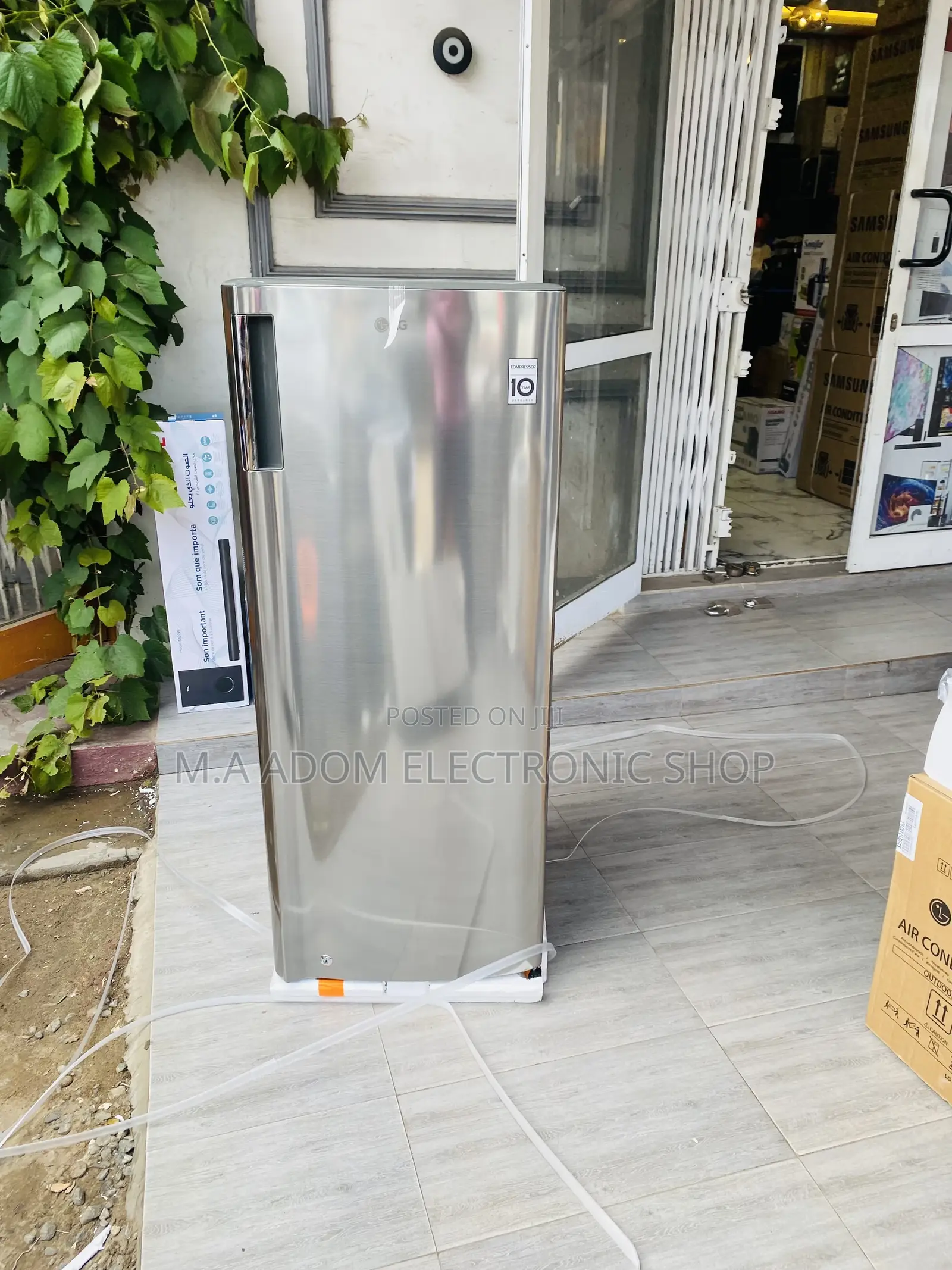 Fast Chilling LG 199L GN-Y331SLS Single Door Fridge.