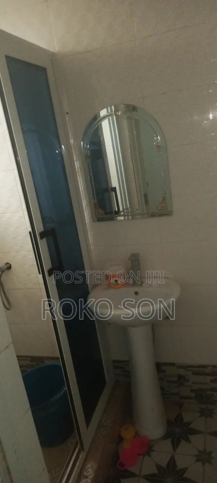 2bdrm Apartment in Dr Roko, Ablekuma for rent
