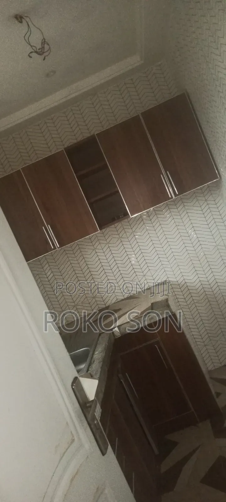 2bdrm Apartment in Dr Roko, Ablekuma for rent
