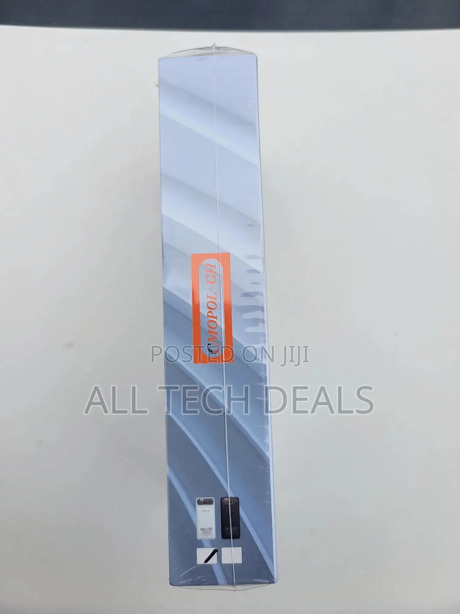 Cmopol 30,000mah Powerbank
