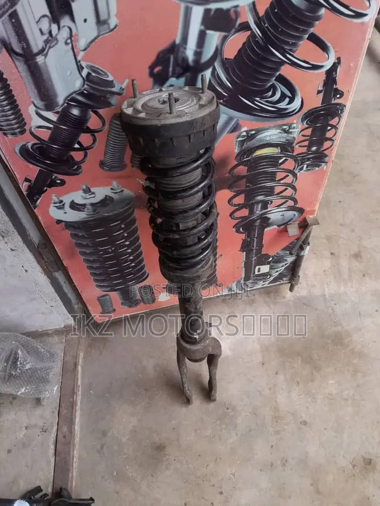 Range Rover Velar L650 Front Shocks