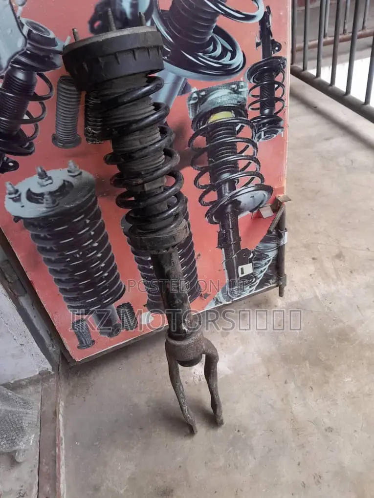 Range Rover Velar L650 Front Shocks