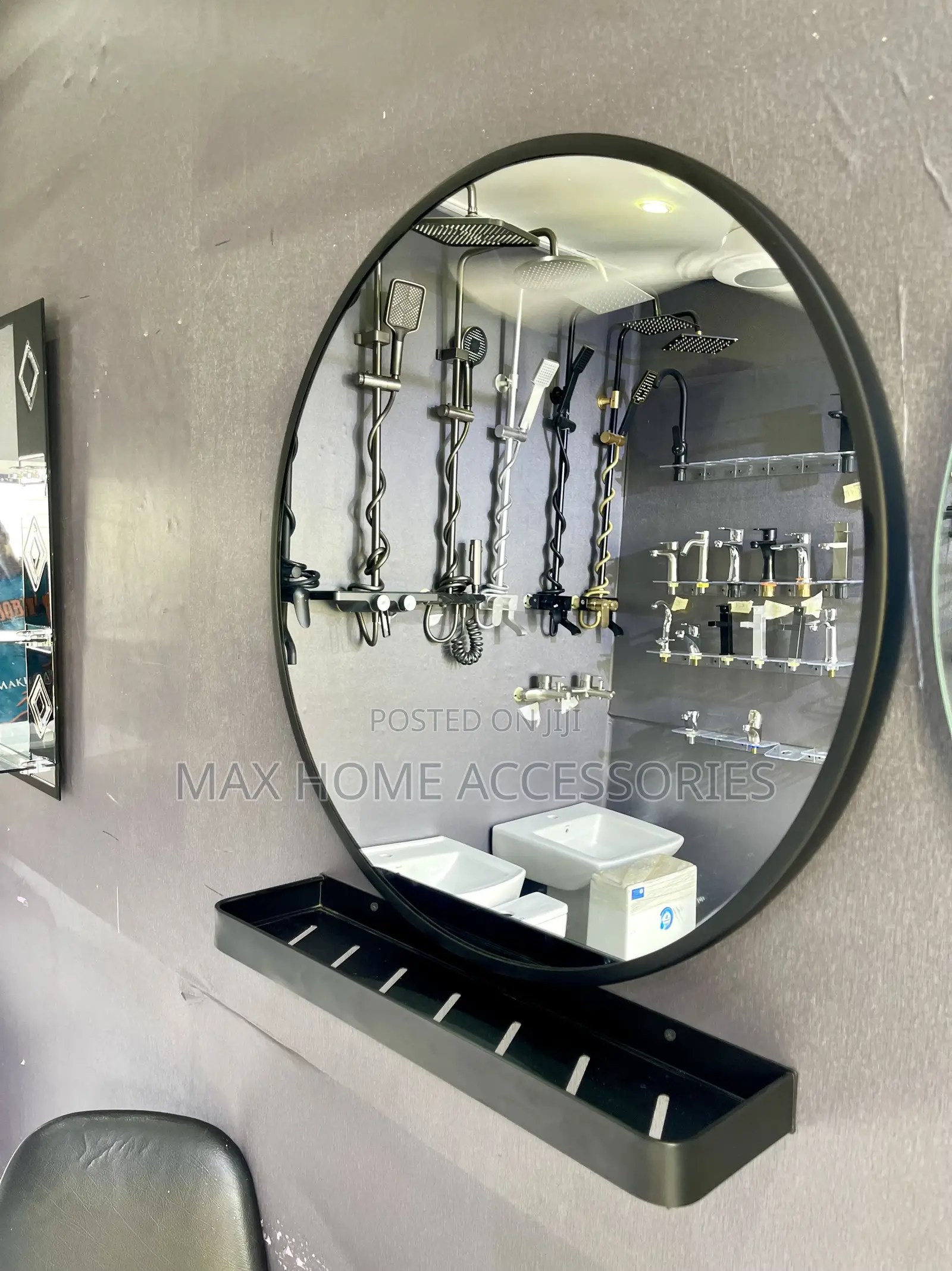 Black Round Mirror