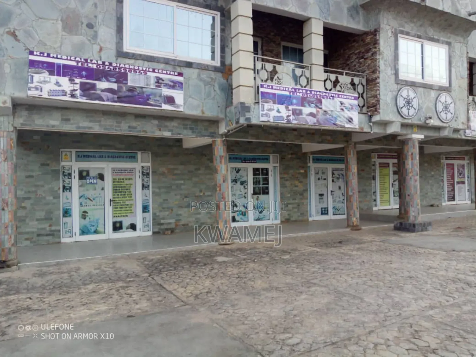 Shop/Office Space/Warehouse for Rent (Accra-Dobro, Nsawam)